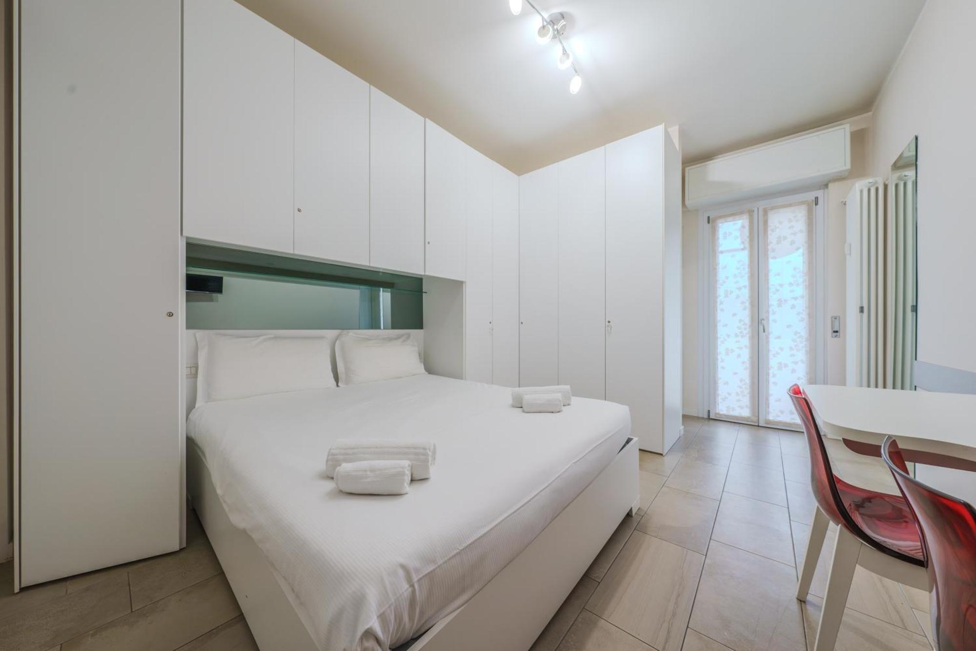 Cristel Apartment - 15 Min Da Milano - Parcheggio - Mono 2 Cormano Dış mekan fotoğraf